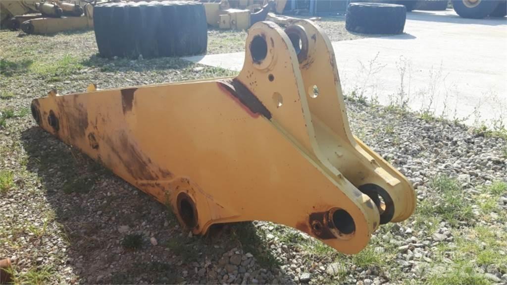 CAT 231D Chassi och upphängning