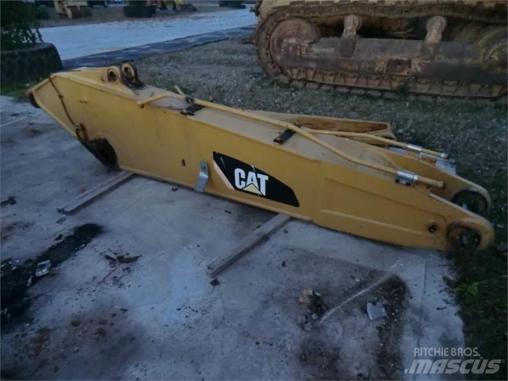 CAT 312D Chassi och upphängning