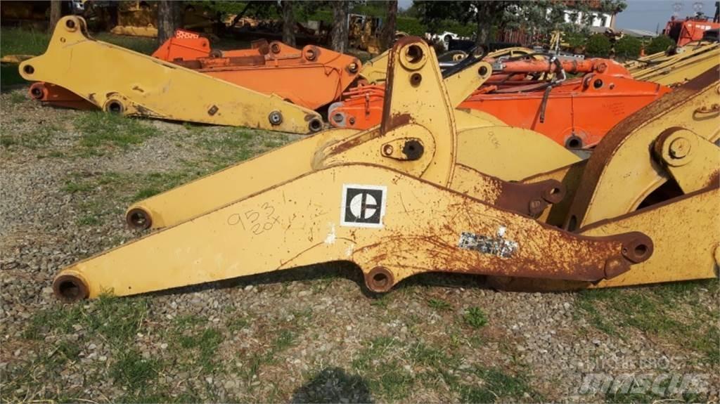 CAT 953 Chassi och upphängning