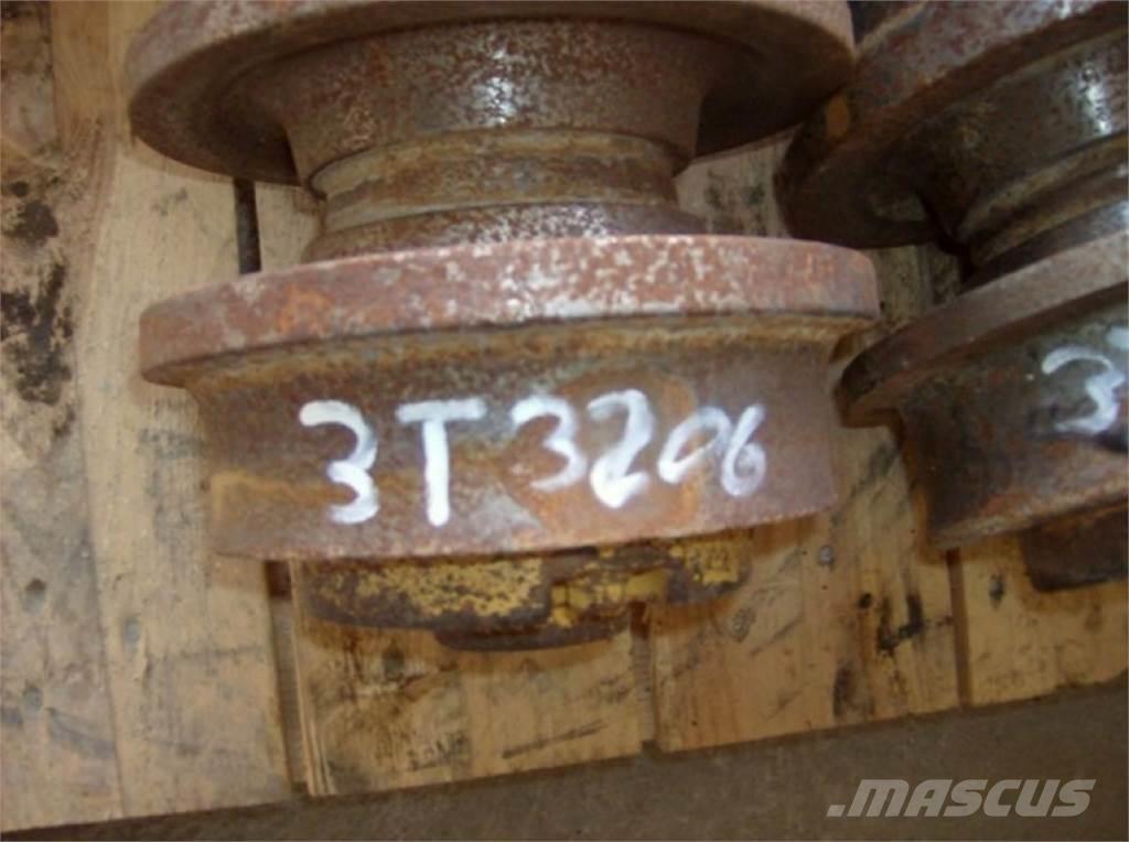 CAT 963 Band, kedjor och underreden