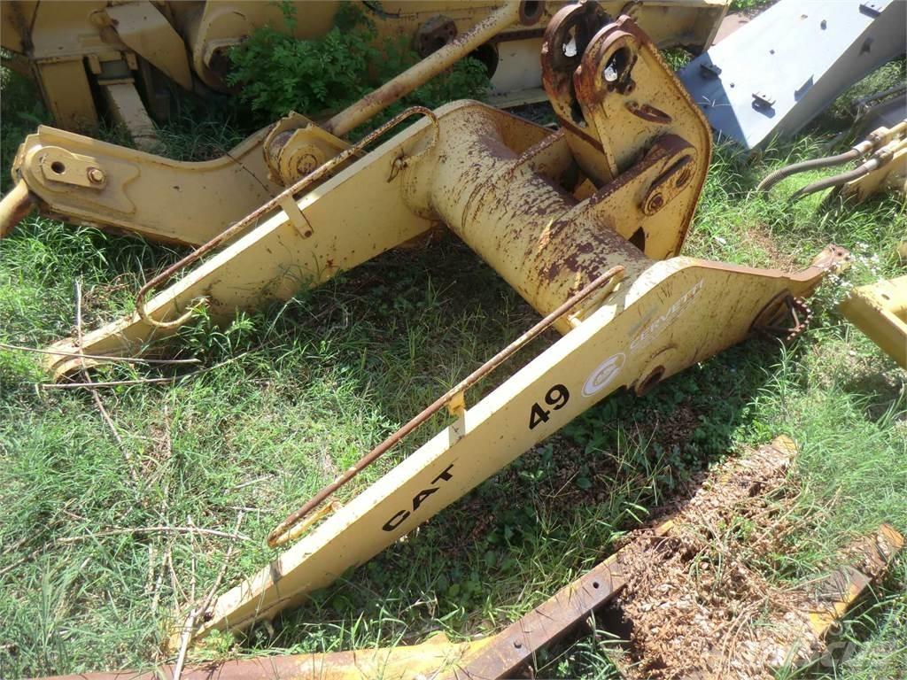 CAT 963 Chassi och upphängning