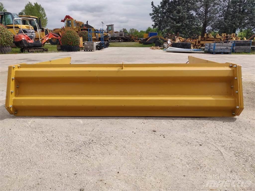 CAT 988G Entreprenad - Övrigt