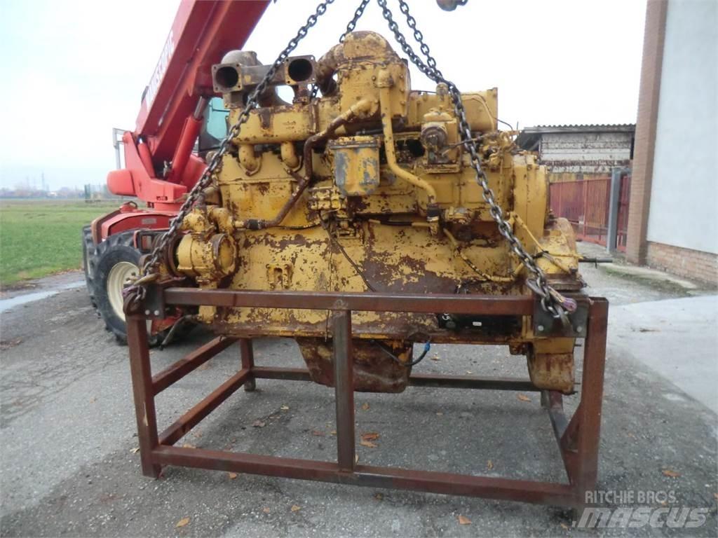 CAT D353 Motorer
