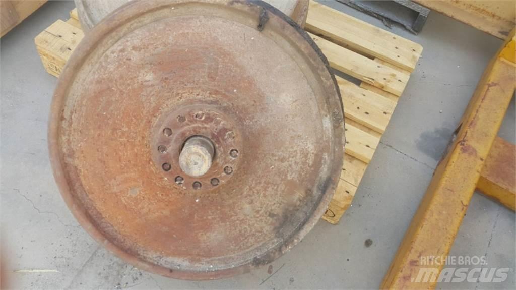 CAT  D8L Band, kedjor och underreden