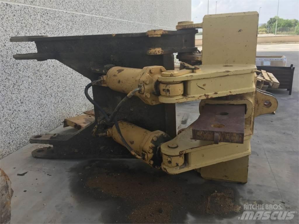 CAT  D8L Entreprenad - Övrigt