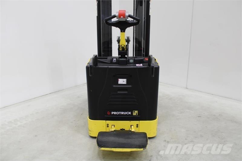 Hyster P2.0S Låglyftare med plattform