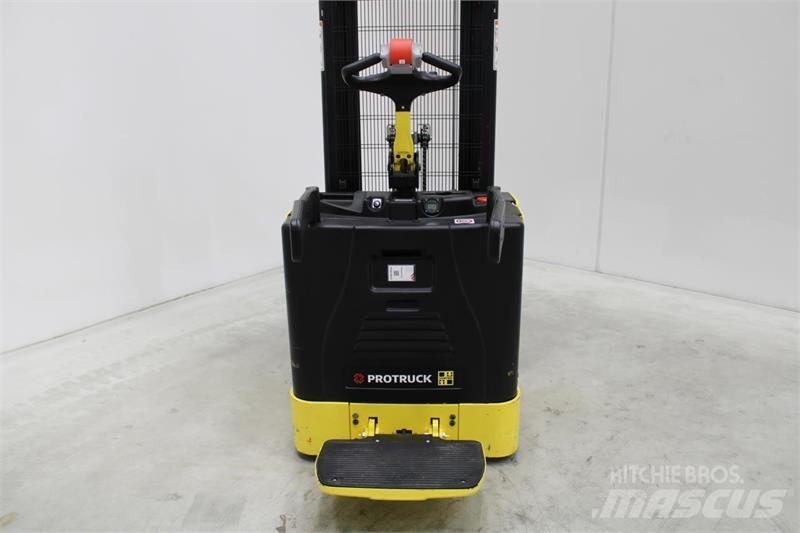 Hyster S1.5S Staplare