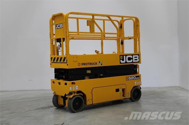 JCB S2032E Saxliftar