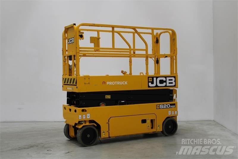 JCB S2032E Saxliftar