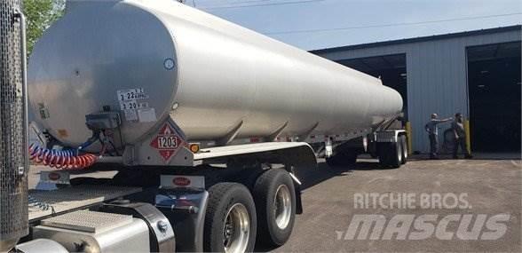 Polar AEB6 9,500-4 Tanktrailer