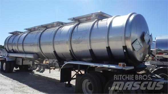  STE SRX7 Tanktrailer