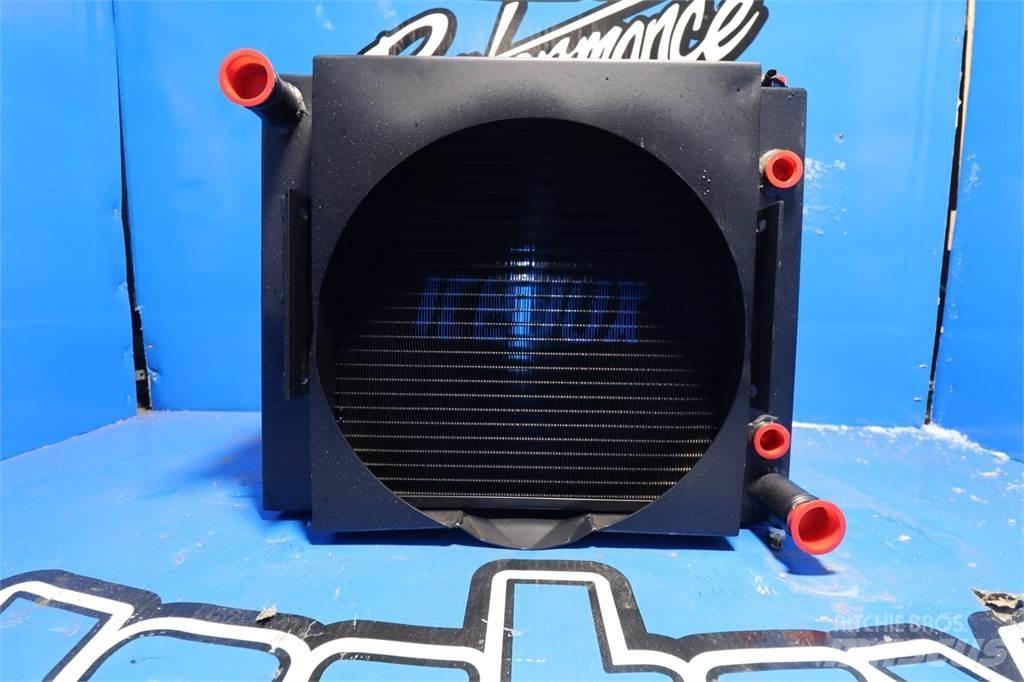 CAT V45C Radiatorer