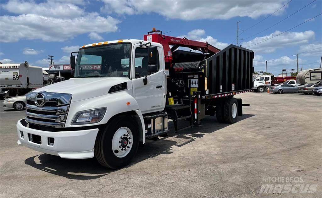 Hino L7 Gripar