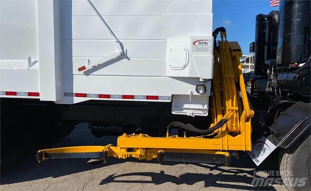 Mack LEU613 Sopbilar