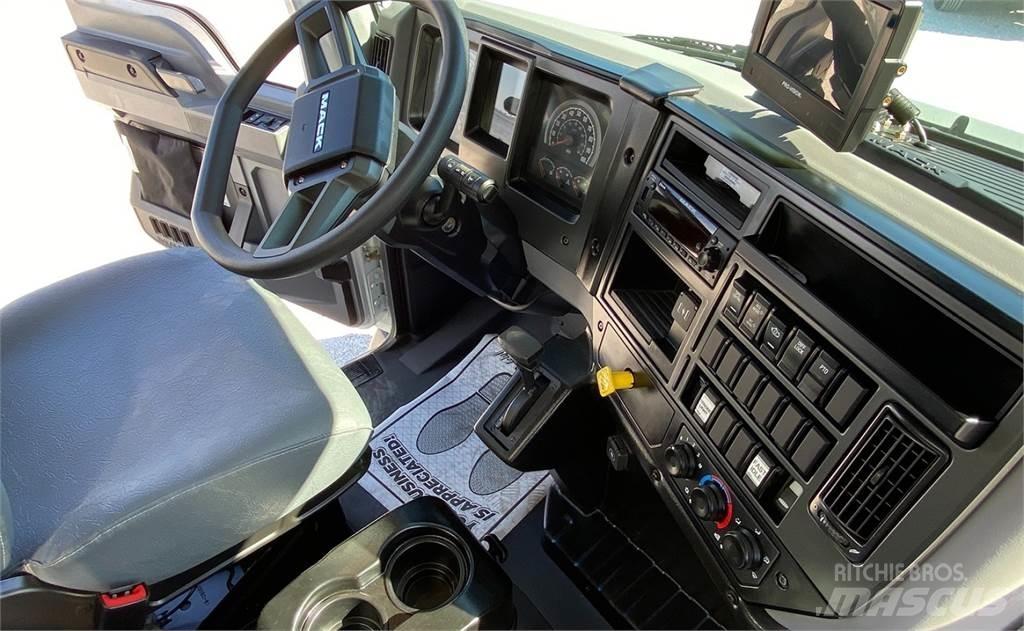 Mack MD6 Sopbilar
