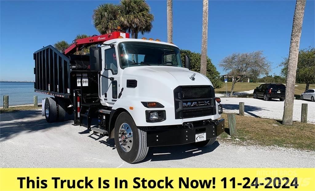 Mack MD7 Gripar