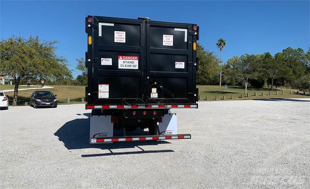 Mack MD7 Gripar
