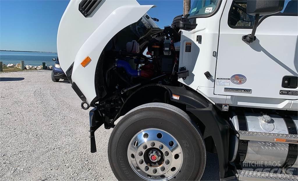 Mack MD7 Gripar