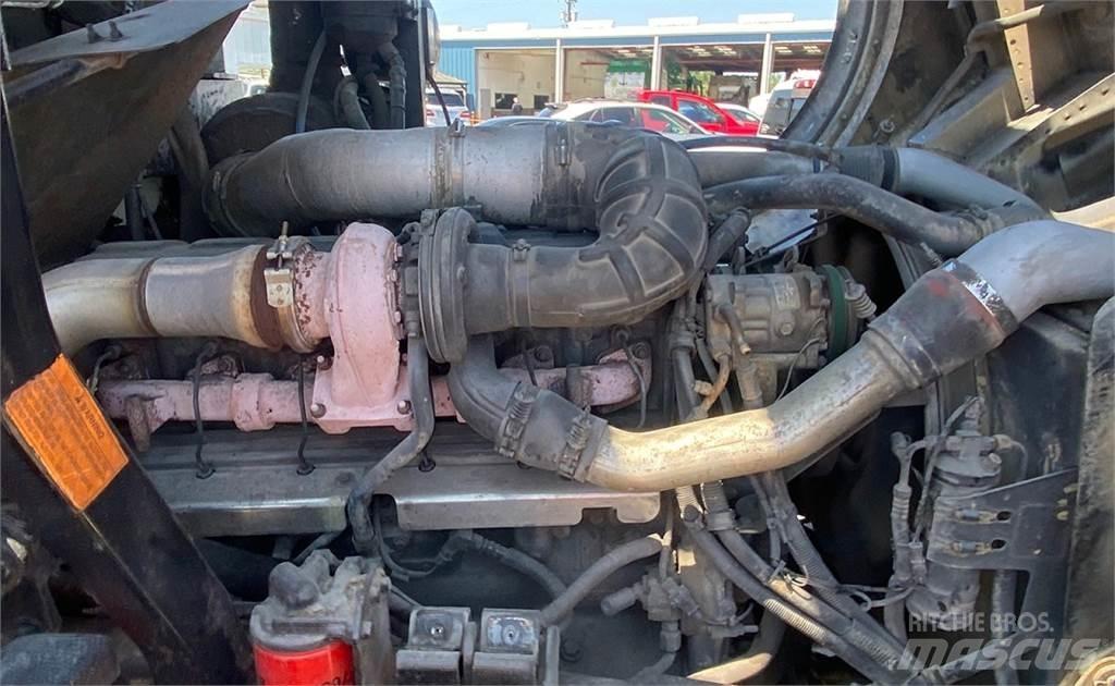 Mack MR688S Sopbilar