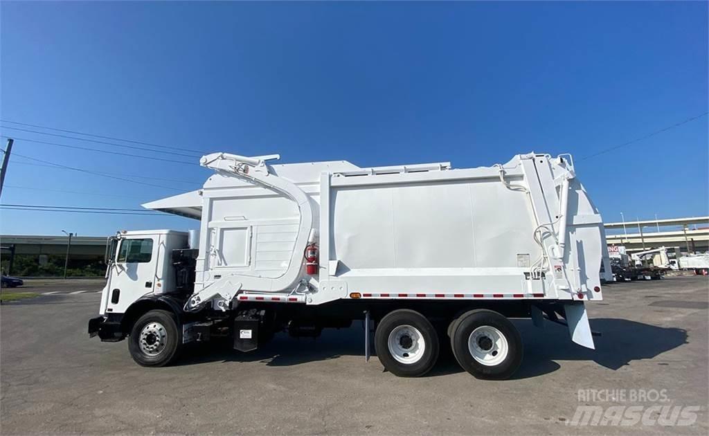Mack MRU618 Sopbilar