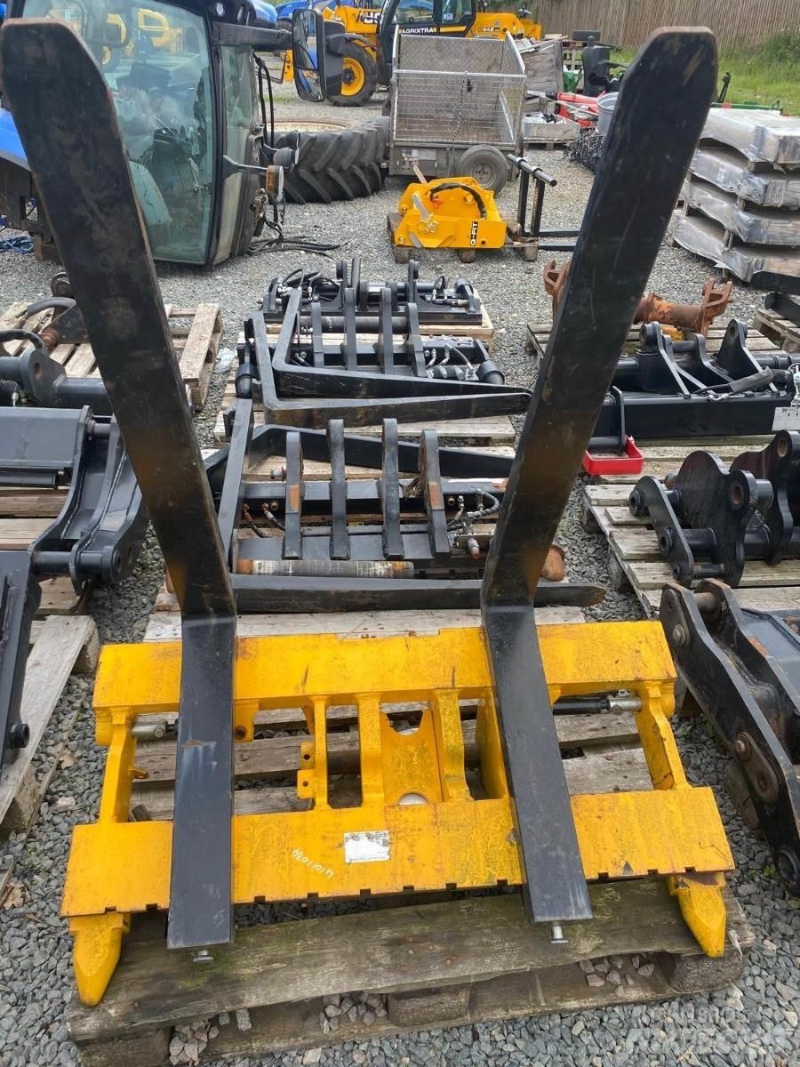 JCB  Redskapsbärare för lantbruk
