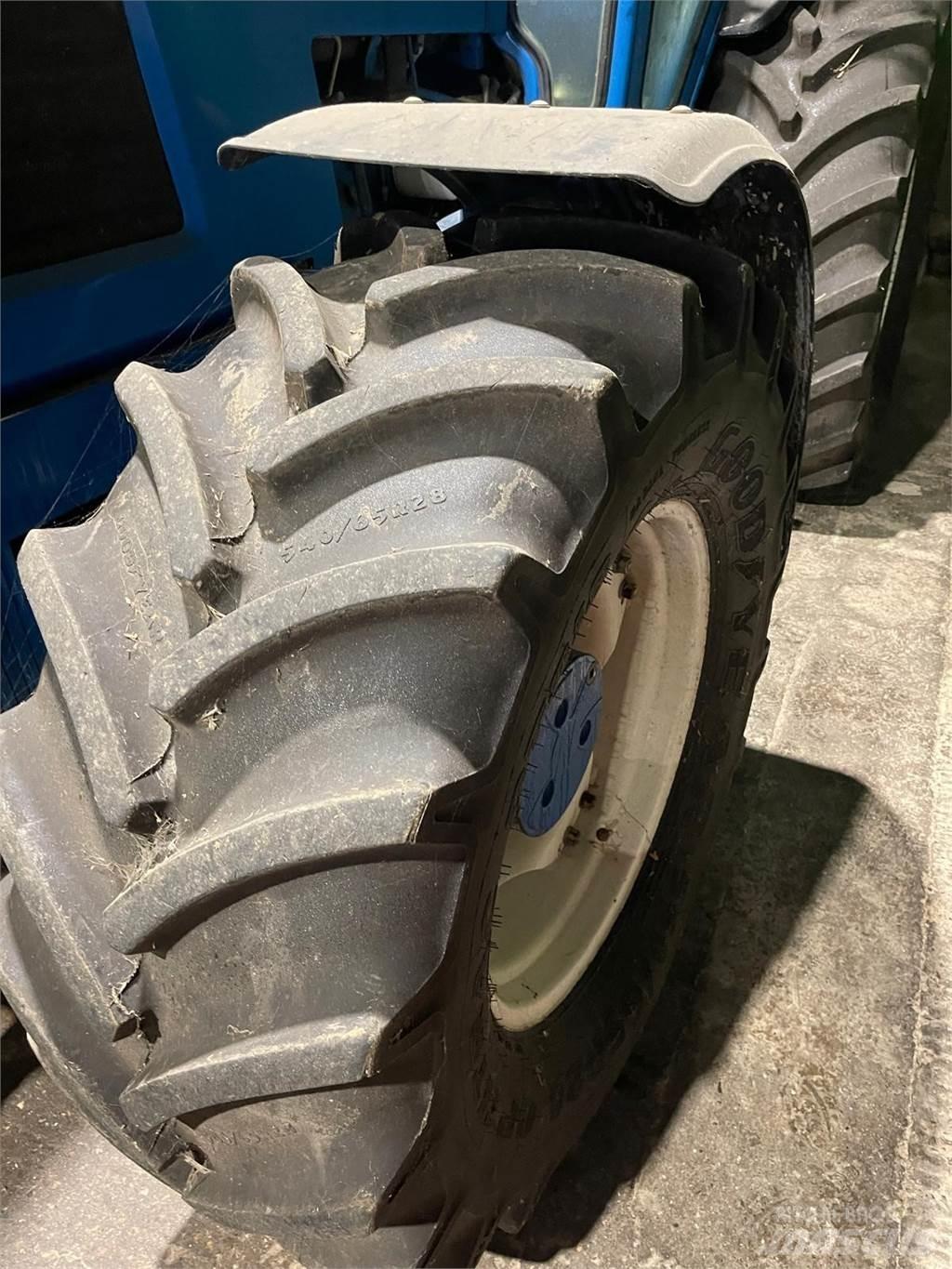 Ford 8730 Traktorer