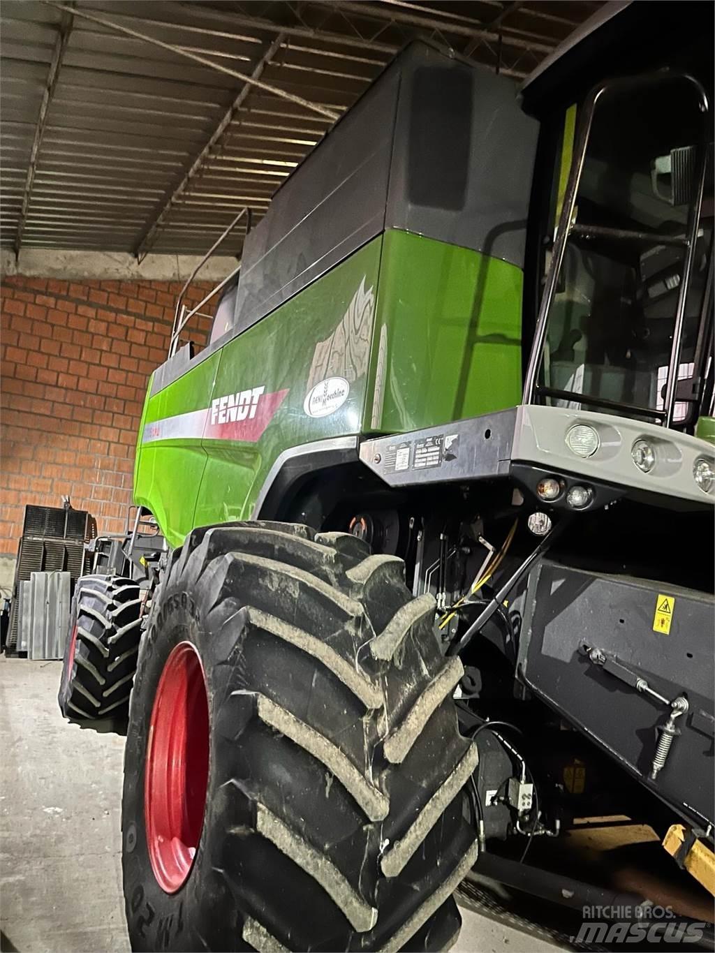 Fendt 6335 C PLI Skördetröskor