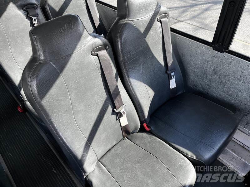 Blue Bird Vision Minibussar