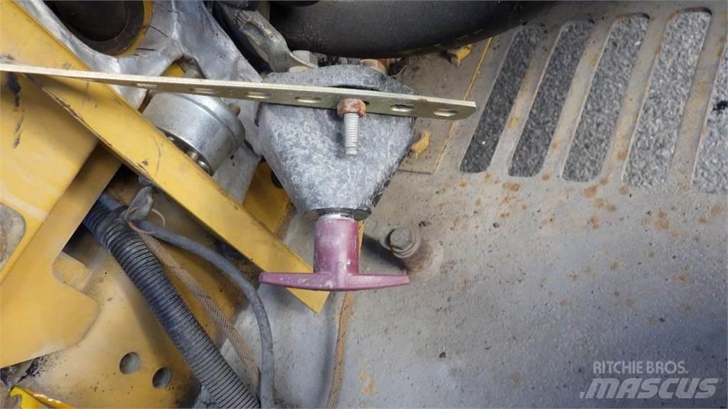 CAT 306E2 Bandgrävare