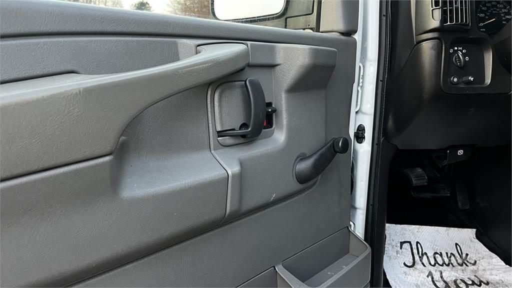 Chevrolet Express Lätta skåpbilar
