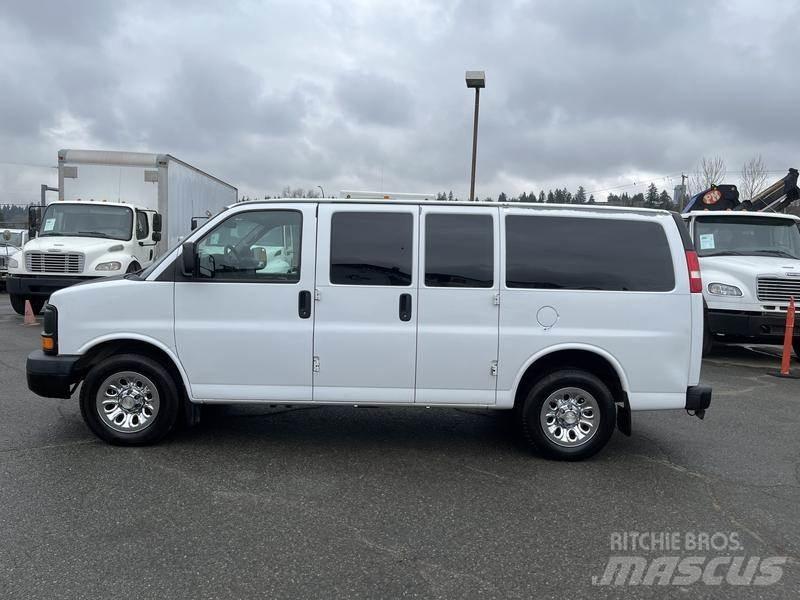 Chevrolet Express Lätta skåpbilar