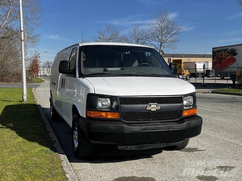 Chevrolet Express Lätta skåpbilar