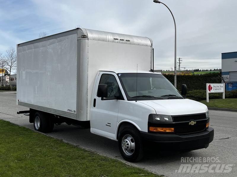 Chevrolet Express Lätta skåpbilar