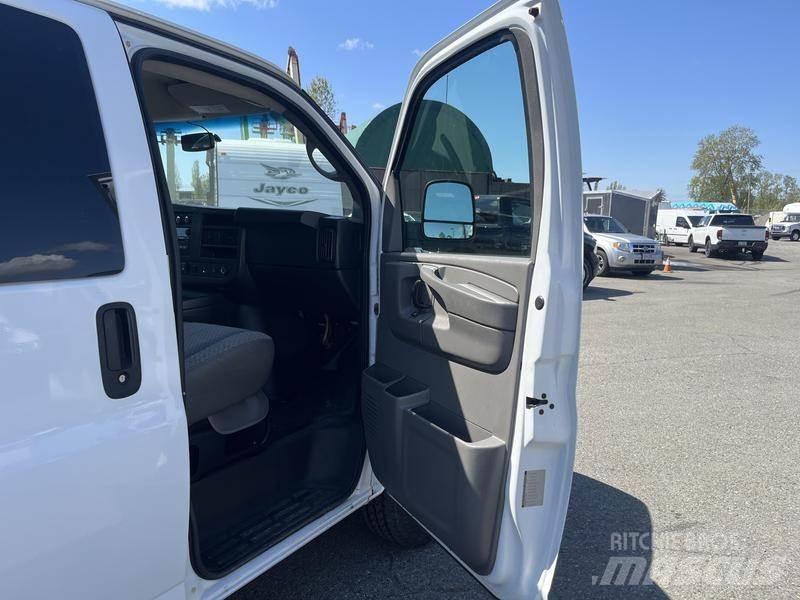 Chevrolet Express Lätta skåpbilar