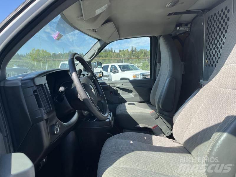 Chevrolet Express Lätta skåpbilar
