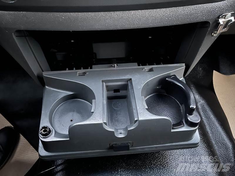 Dodge Ram 5500 Flakbilar