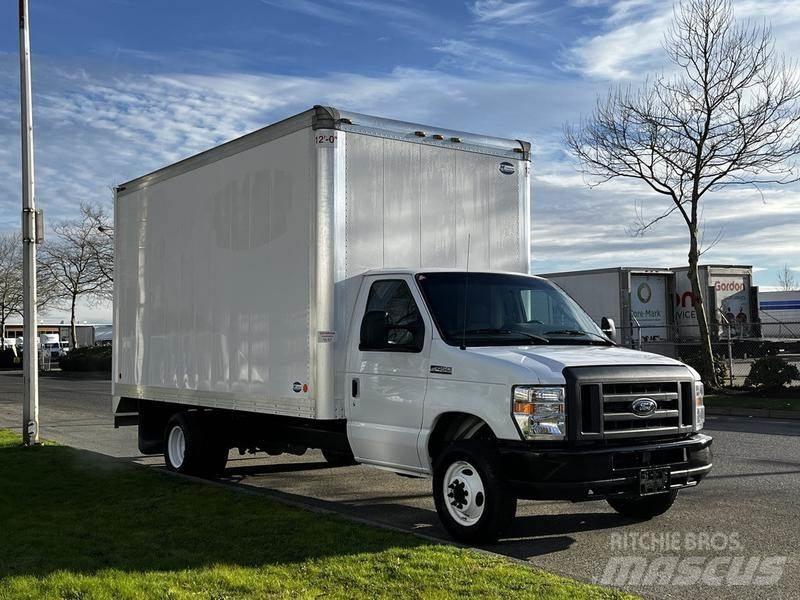 Ford Econoline Lätta skåpbilar