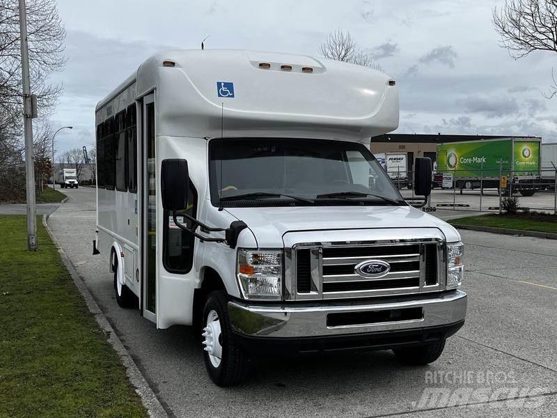 Ford Econoline Minibussar