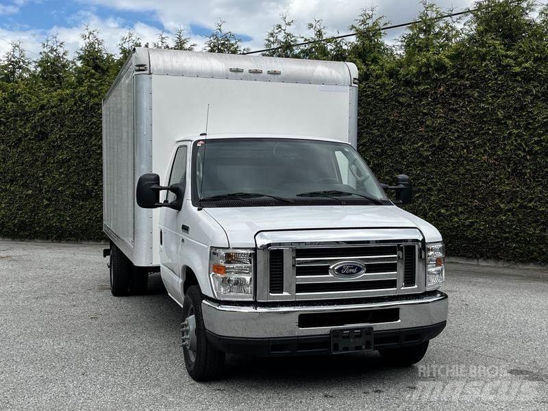 Ford Econoline Lätta skåpbilar