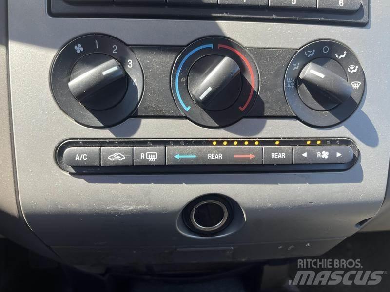 Ford Expedition Personbilar