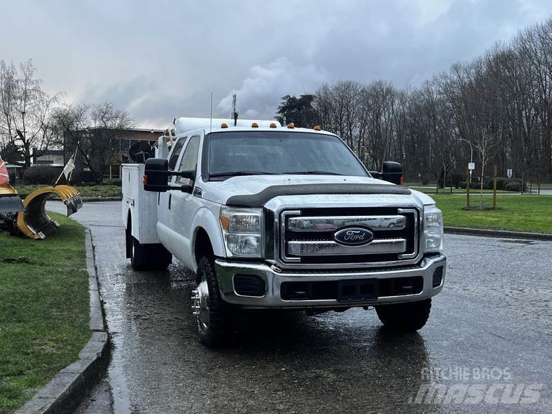 Ford F-350 SD Plogbilar
