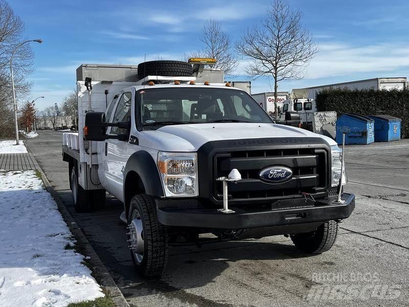 Ford F-450 SD Plogbilar