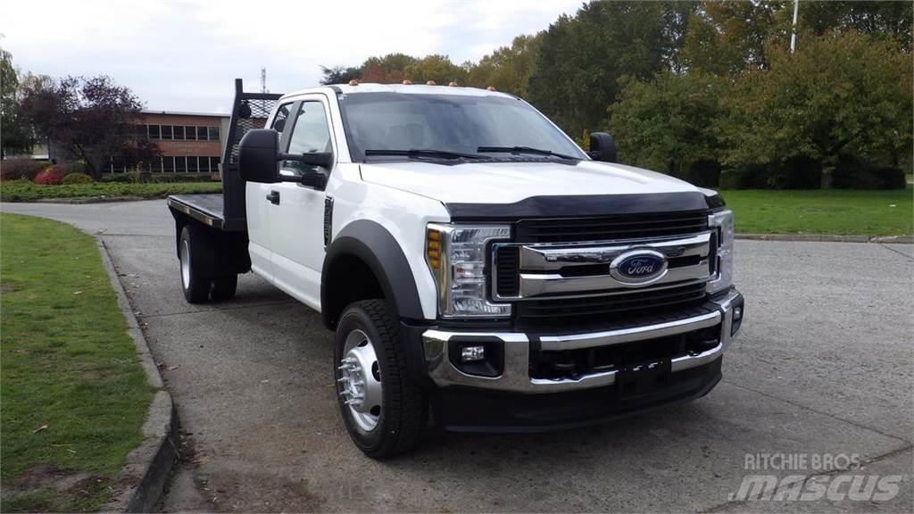 Ford F-550 Flakbilar