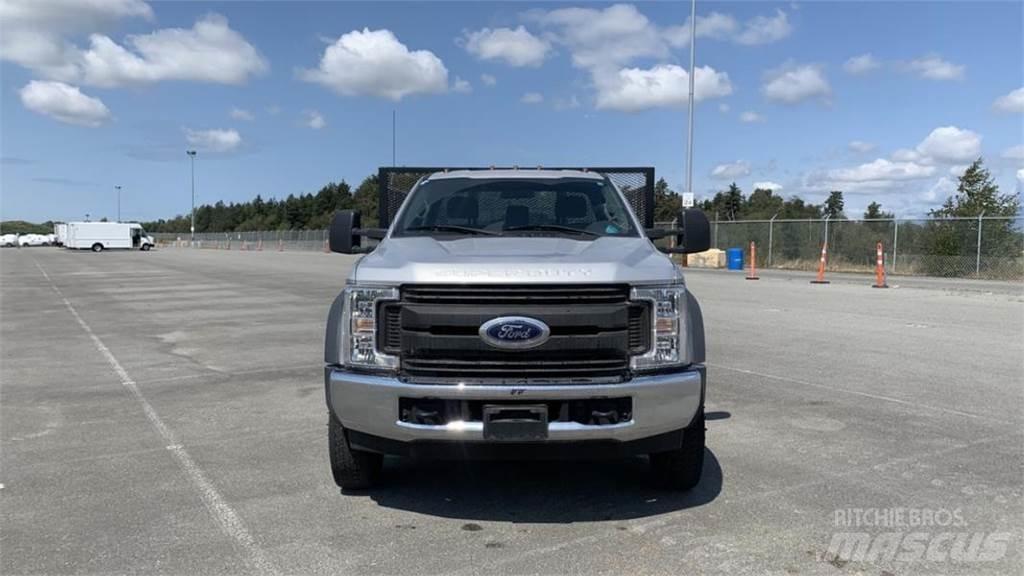 Ford F-550 Flakbilar