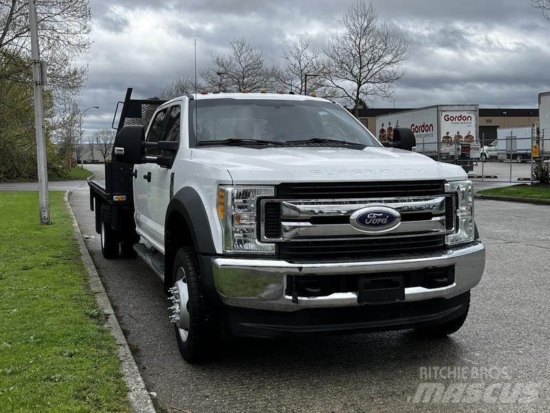 Ford F-550 Flakbilar