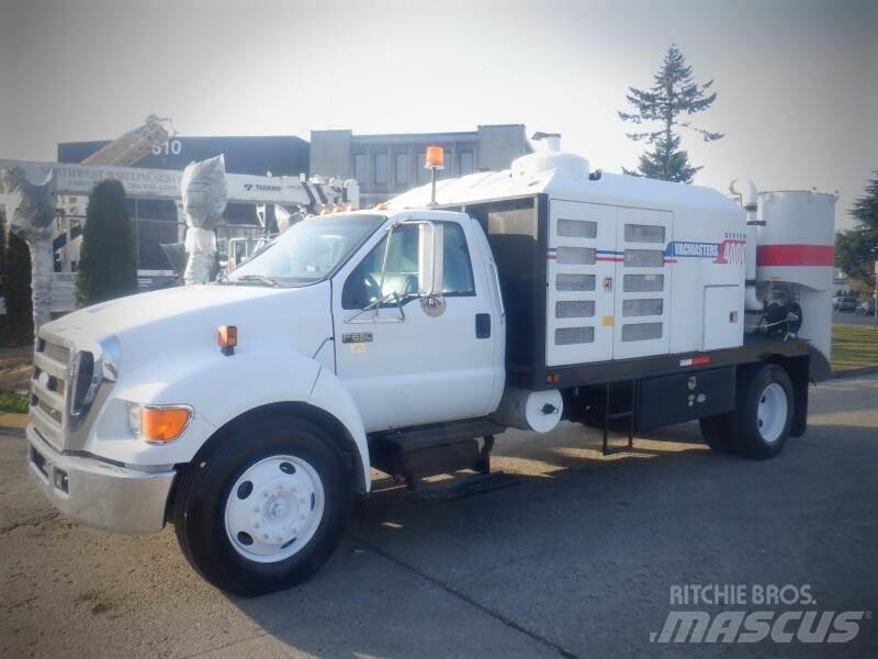 Ford F-650 Slamsugningsbil