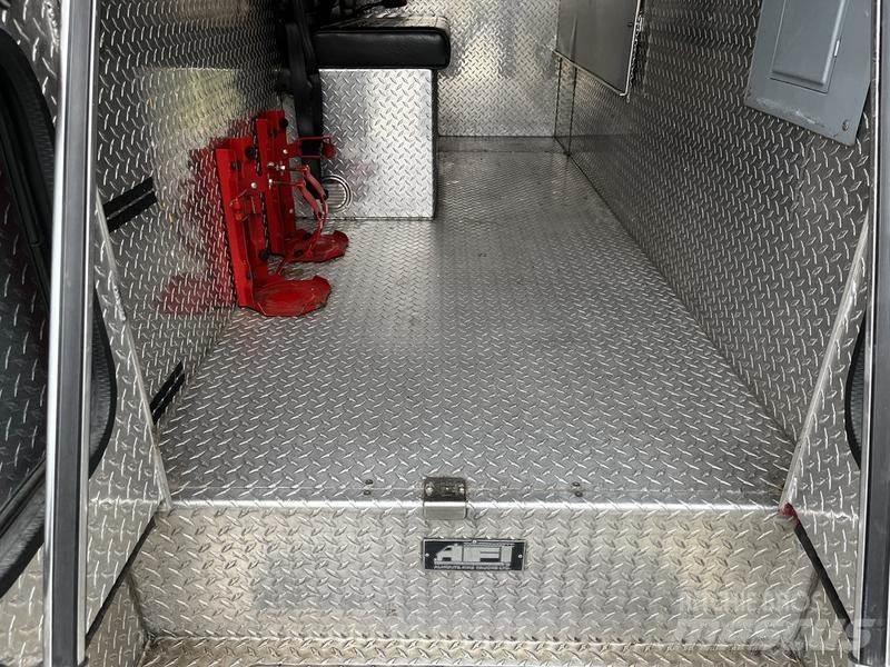 Freightliner FL70 Plogbilar