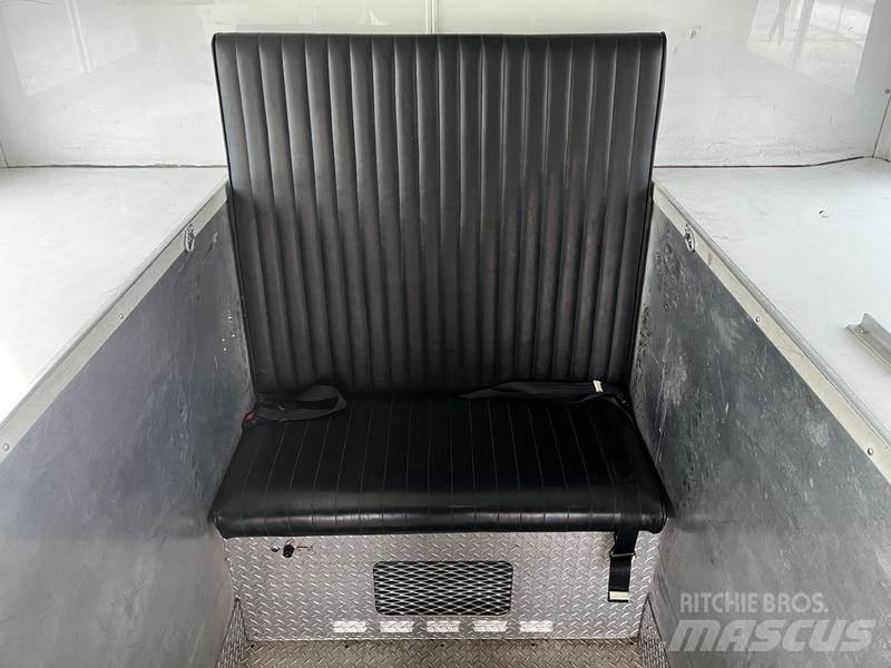 Freightliner FL80 Plogbilar