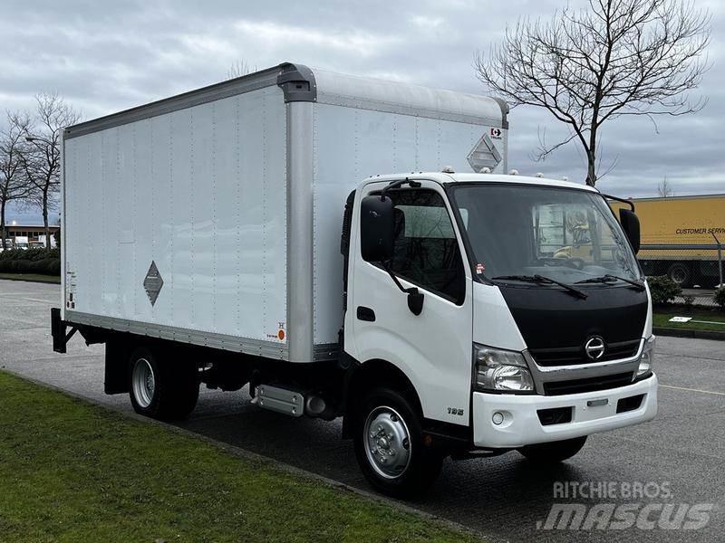 Hino 195 Lätta skåpbilar