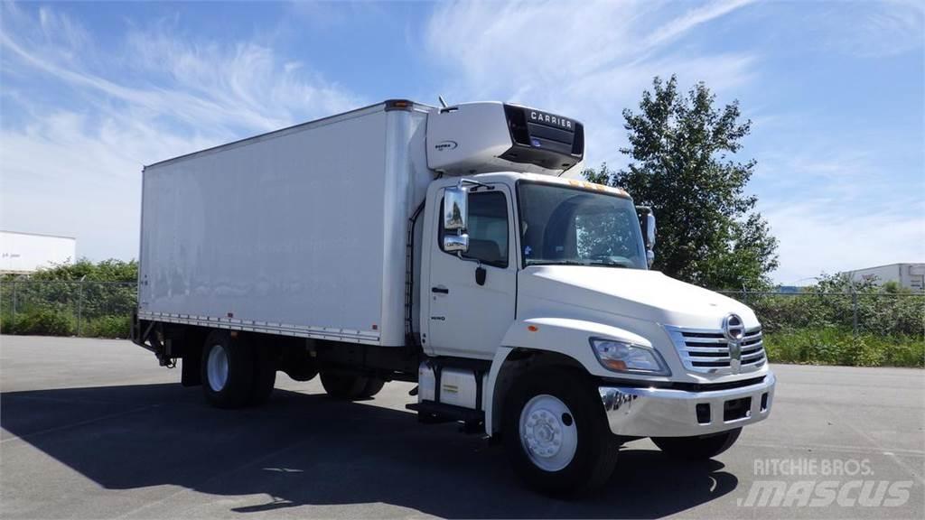 Hino 268 Lätta skåpbilar